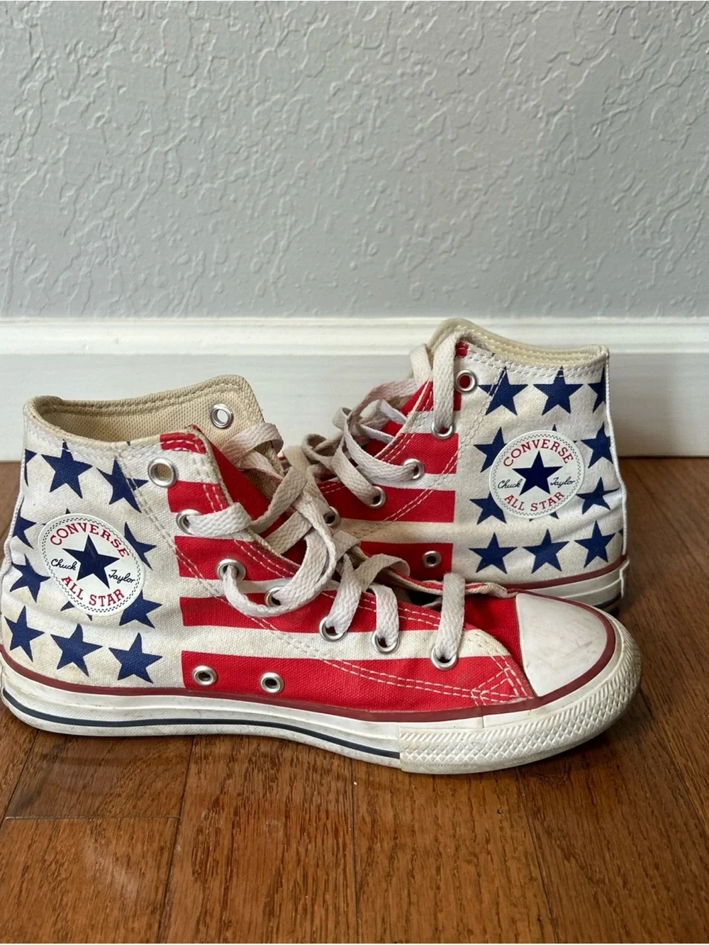 Converse Chuck Taylor High Top Sneakers Shoes American Flag Junior Size 2 White